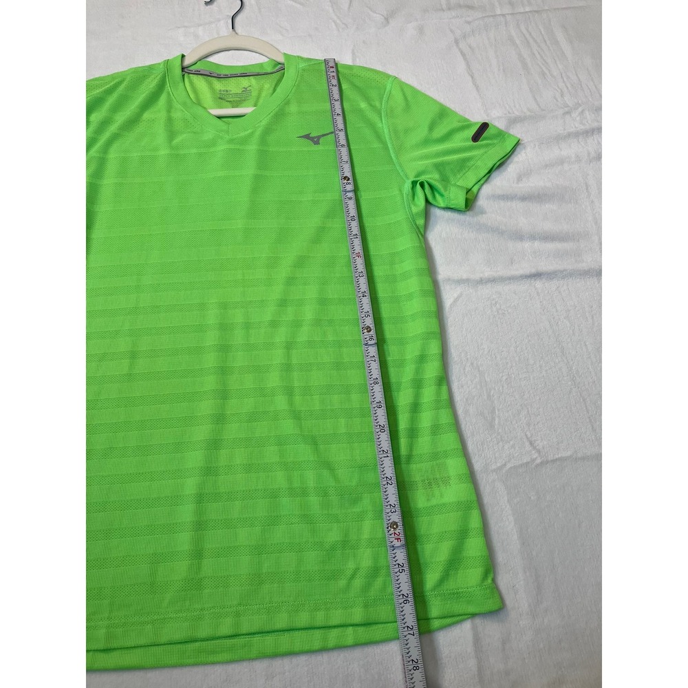 Mizuno Mens Small Breath Thermo Japan Engineered Running Shirt Lime Green V-Neck - Picture 5 of 13